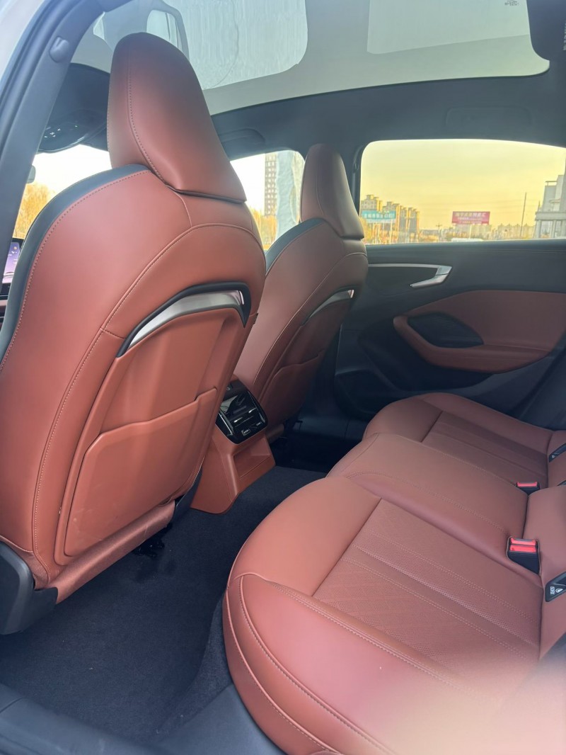 吉林25年奥迪A52