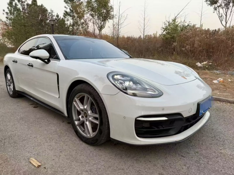 宜昌22年保时捷帕拉梅拉2