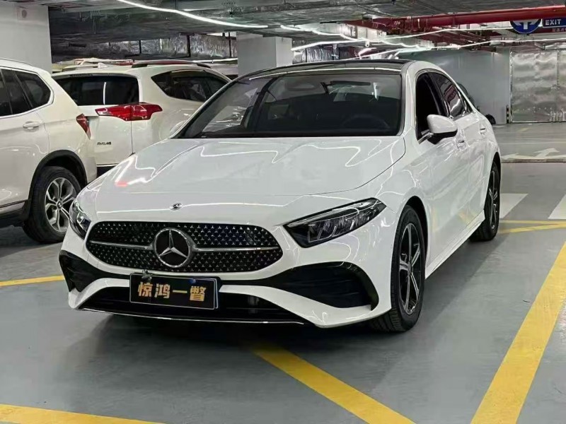深圳23年奔驰A3