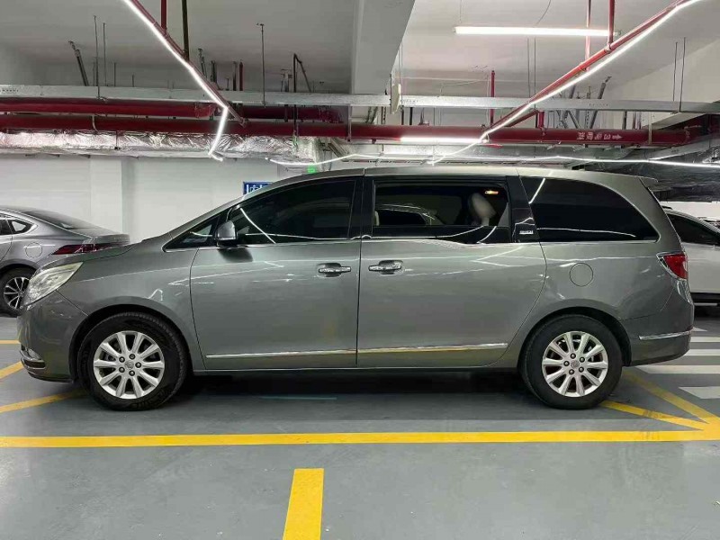 深圳11年别克GL87