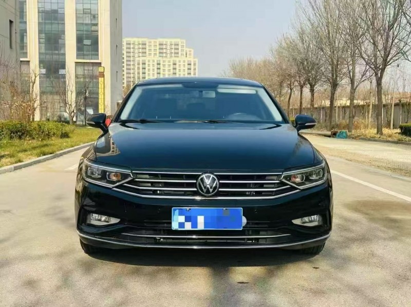 枣庄22年大众迈腾1