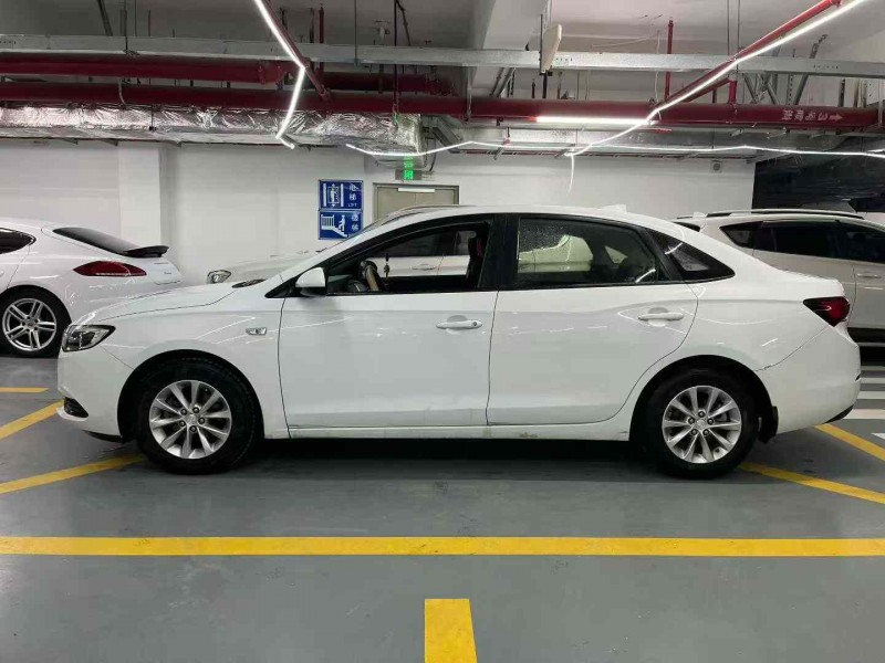 深圳18年别克英朗6