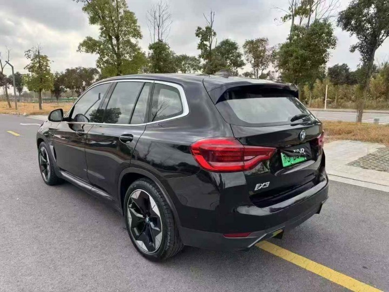 常州21年宝马IX39