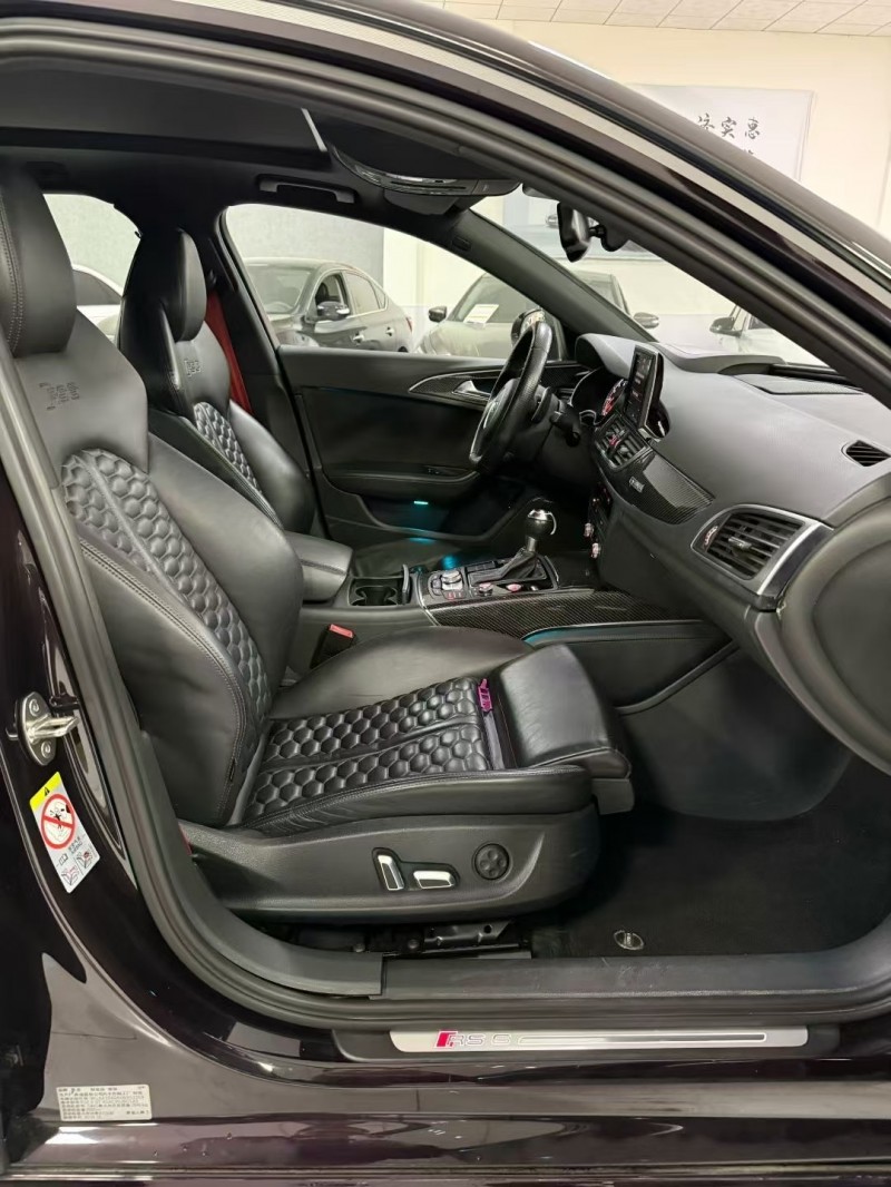廊坊19年奥迪RS64
