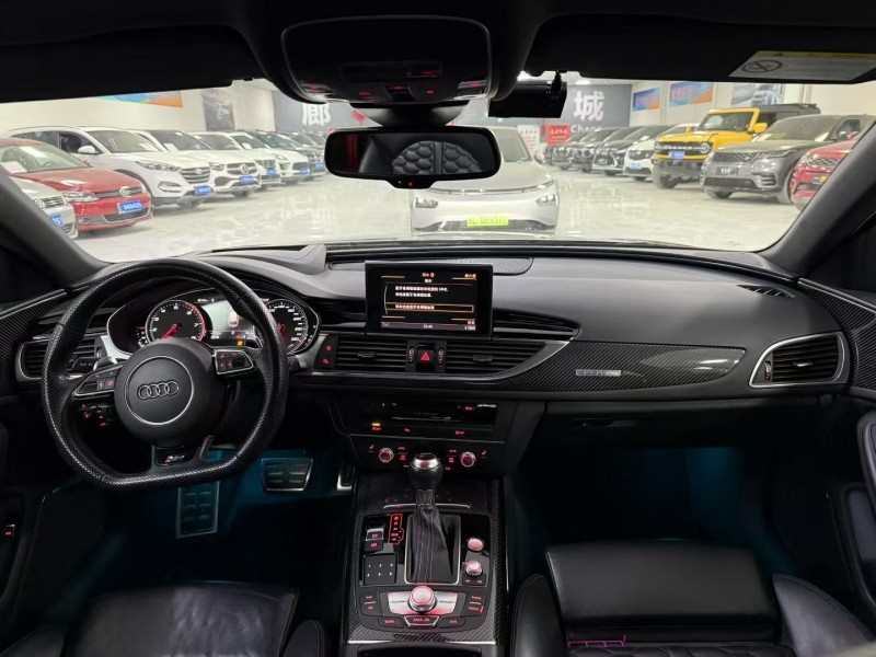 廊坊19年奥迪RS65