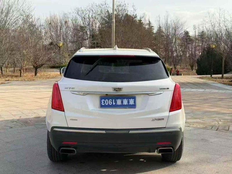 青岛16年凯迪拉克XT58
