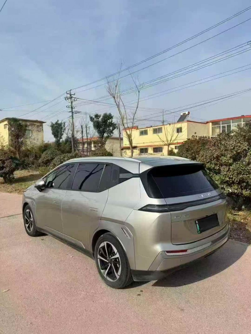 枣庄23年传祺埃安Y7