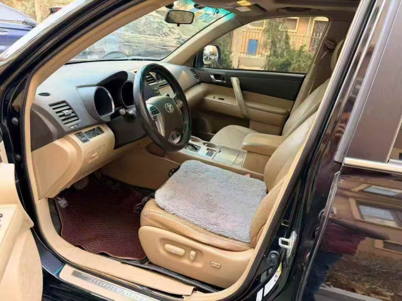 邯郸14年丰田汉兰达5