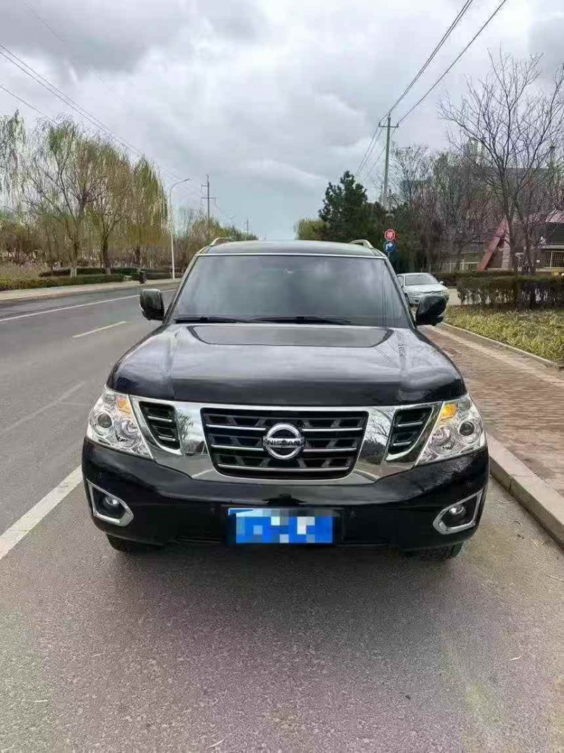 枣庄19年日产途乐1