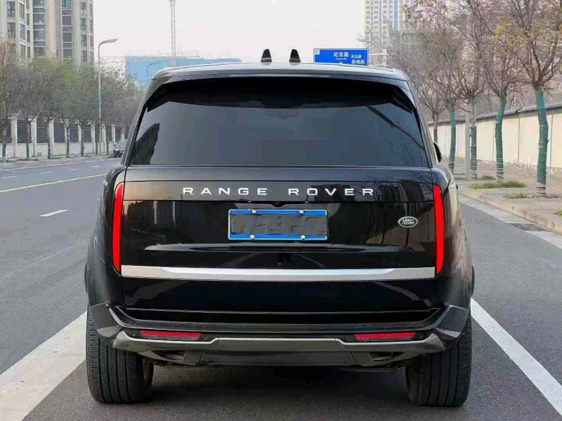 郑州25年路虎揽胜9