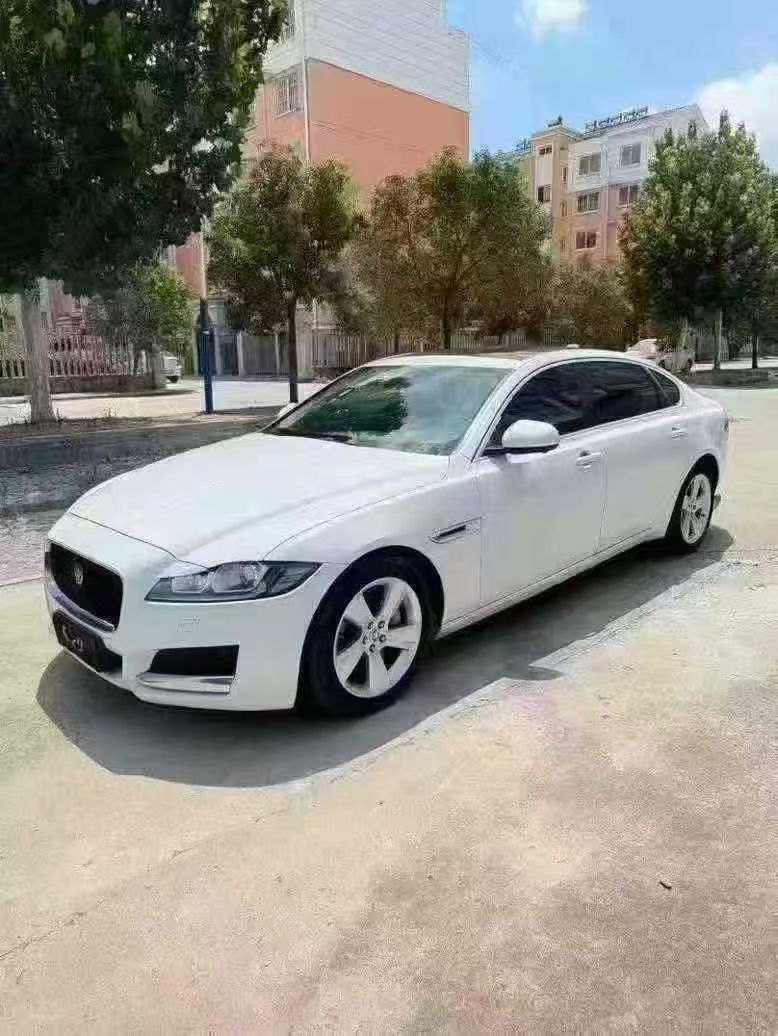 济宁19年捷豹XFL2