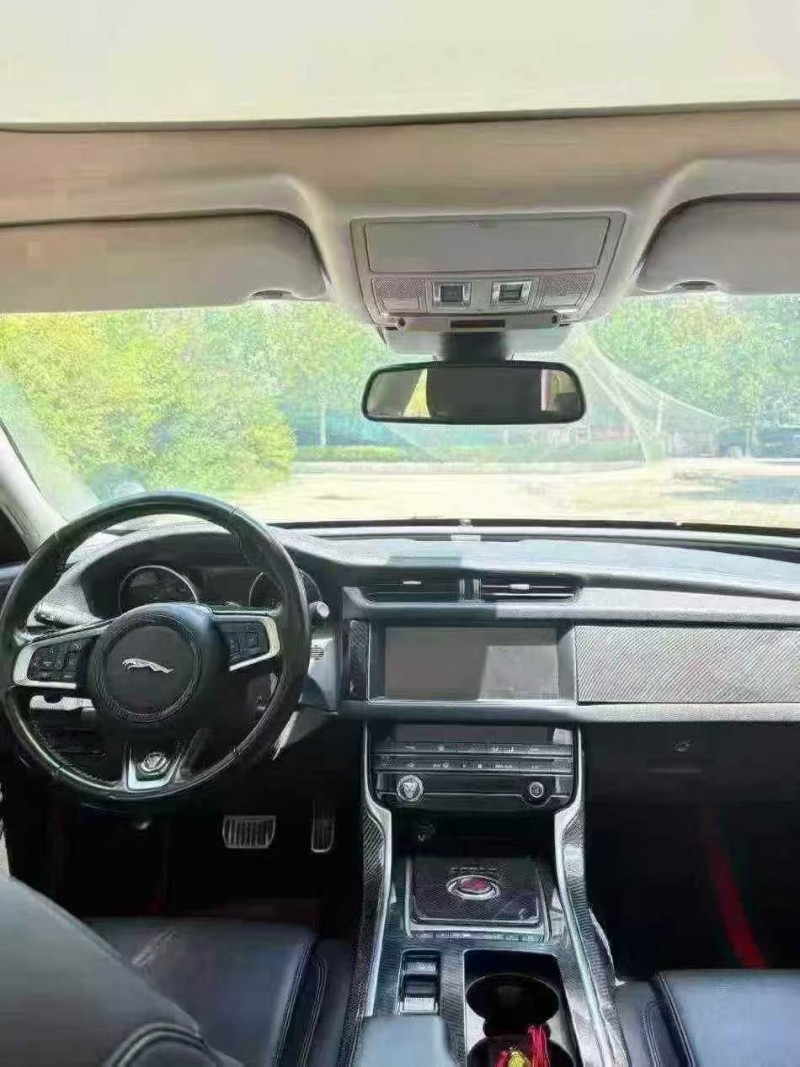 济宁19年捷豹XFL5