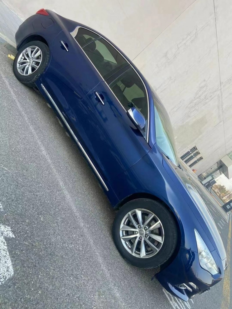 营口15年英菲尼迪Q50L4