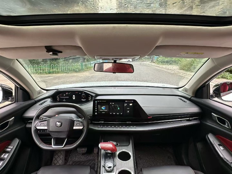 成都22年长安汽车CS555