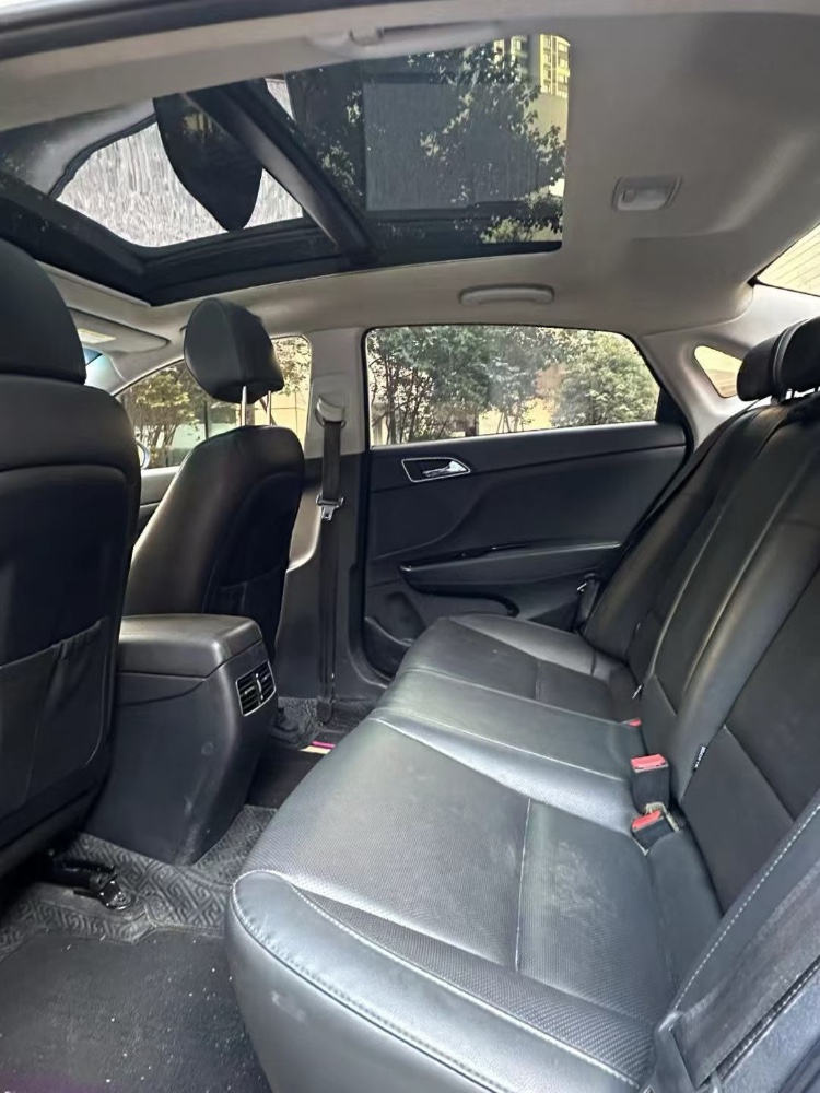 成都20年现代名图6