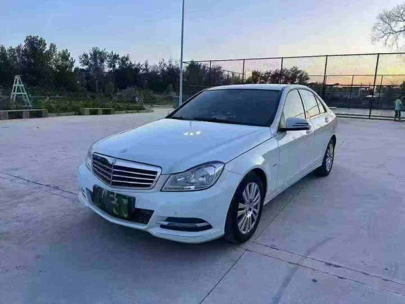 徐州12年奔驰C2