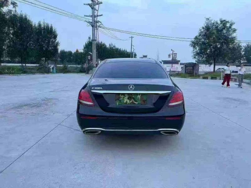 徐州17年奔驰E9