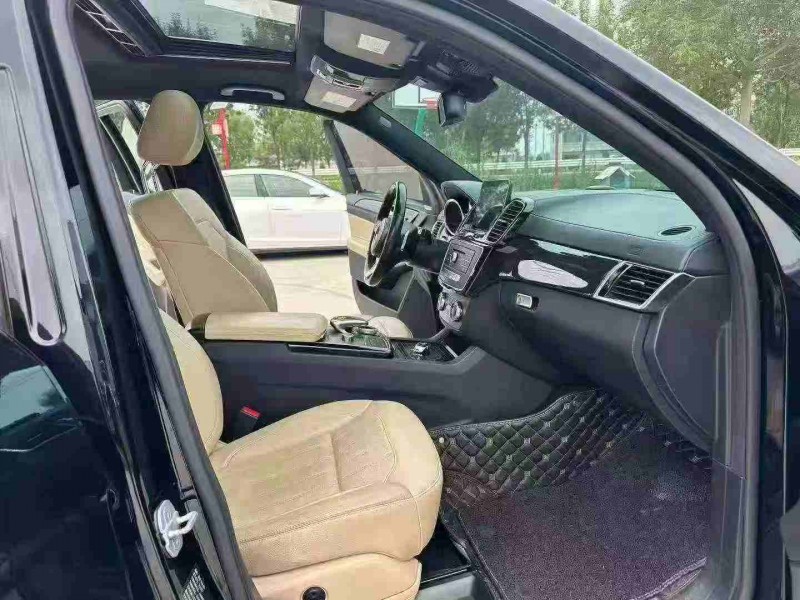 徐州17年奔驰GLS5