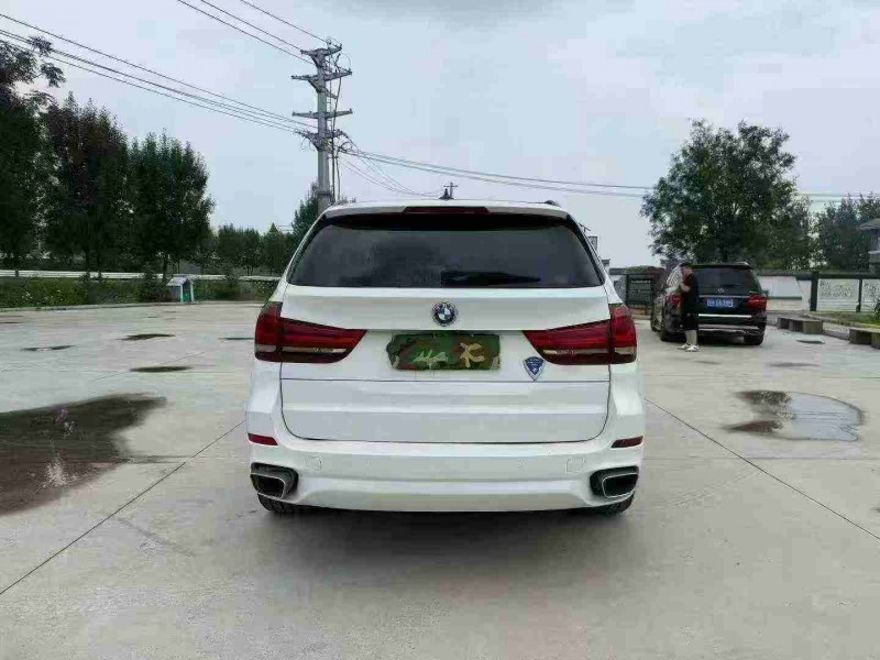 徐州15年宝马X59