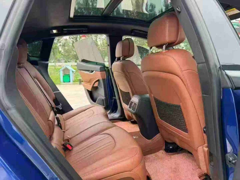 徐州20年玛莎拉蒂Levante7