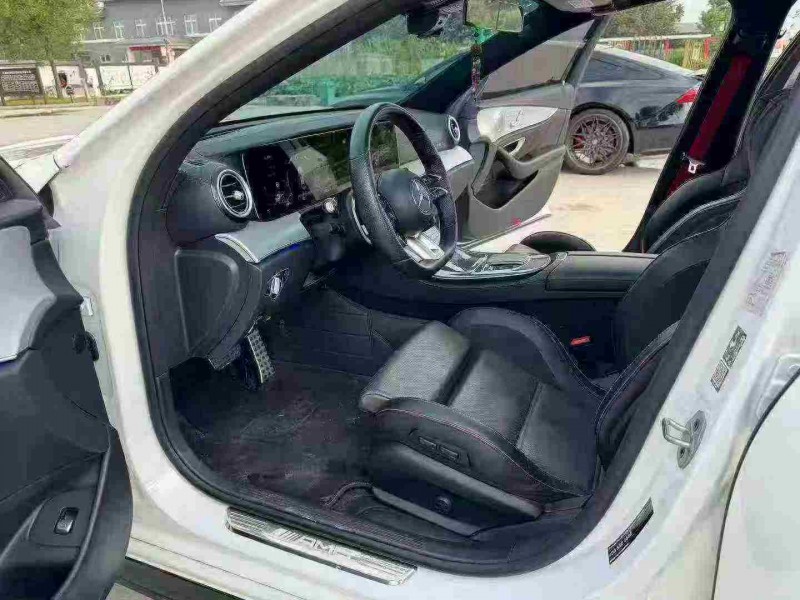 徐州21年奔驰AMG3