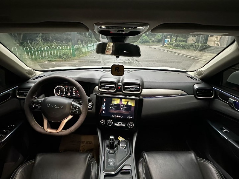 成都19年领克035