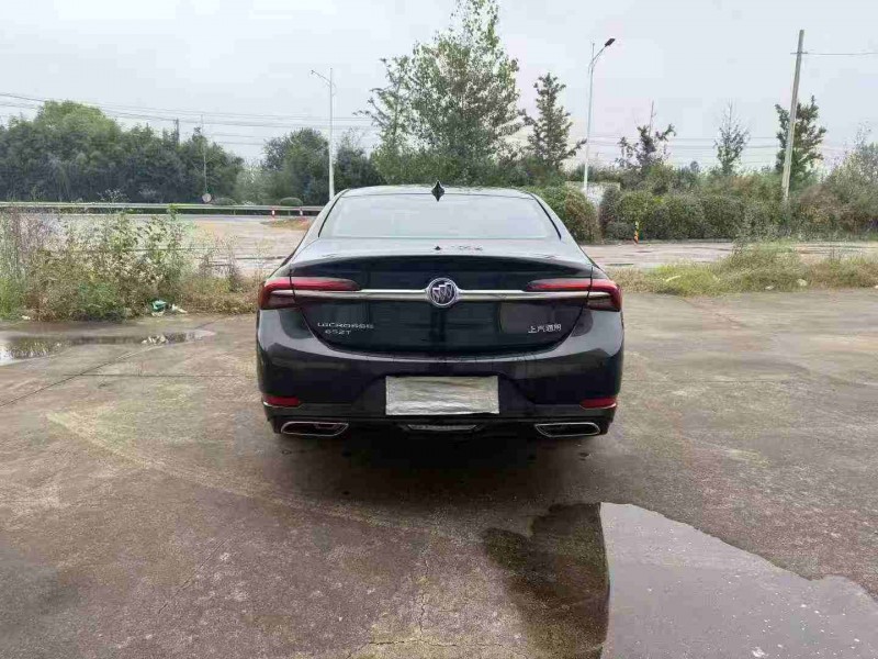 徐州22年别克君越9