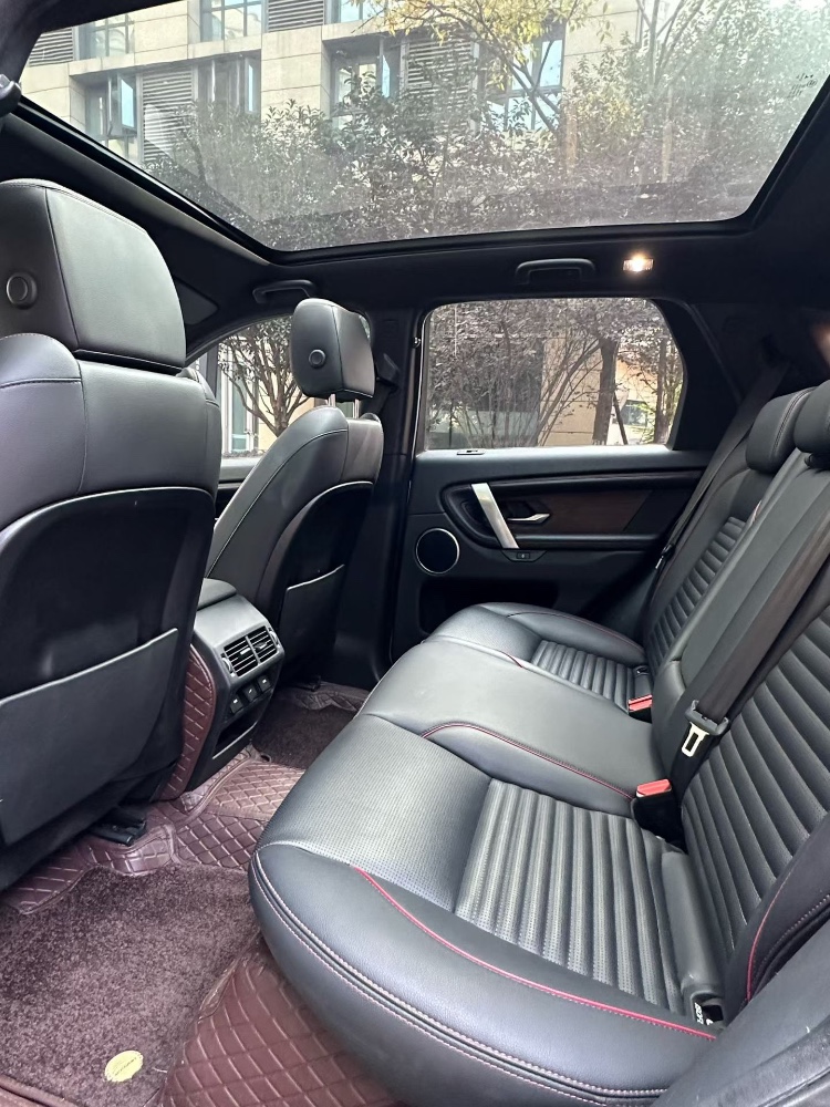 成都20年路虎发现6