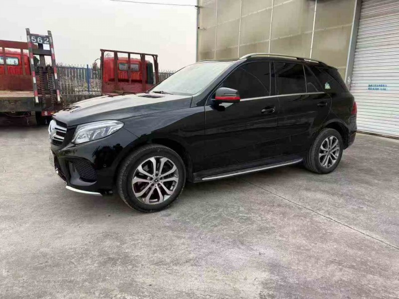 徐州17年奔驰GLE3