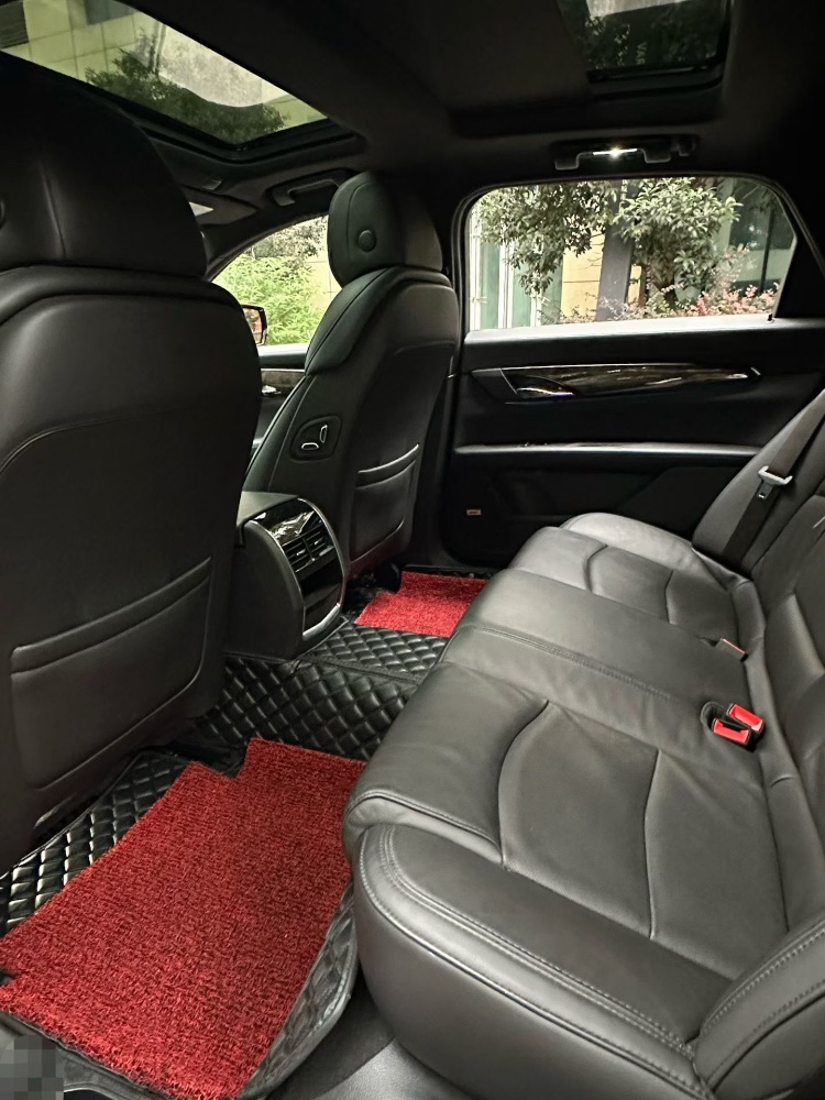 成都22年凯迪拉克CT66