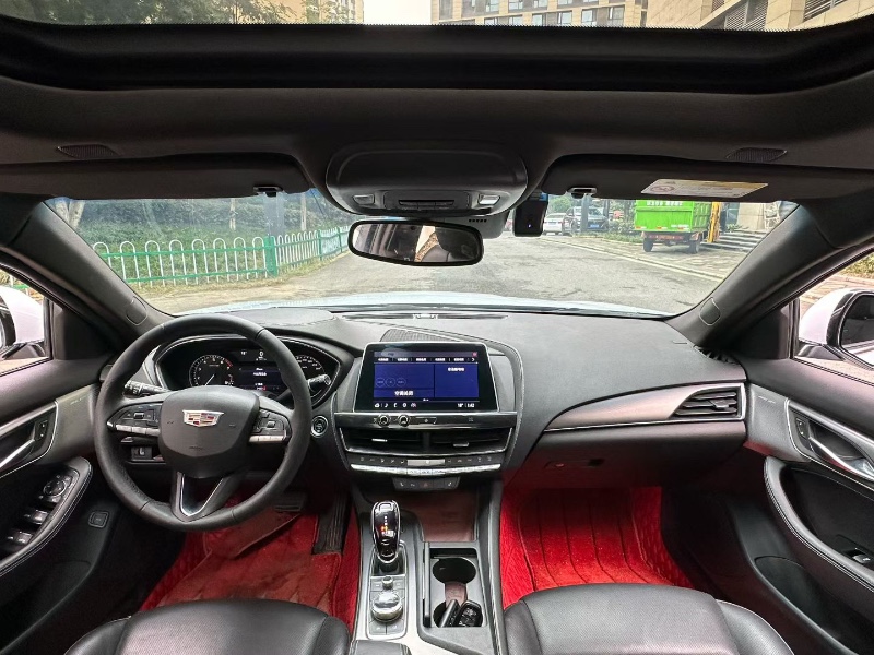 成都21年凯迪拉克CT55