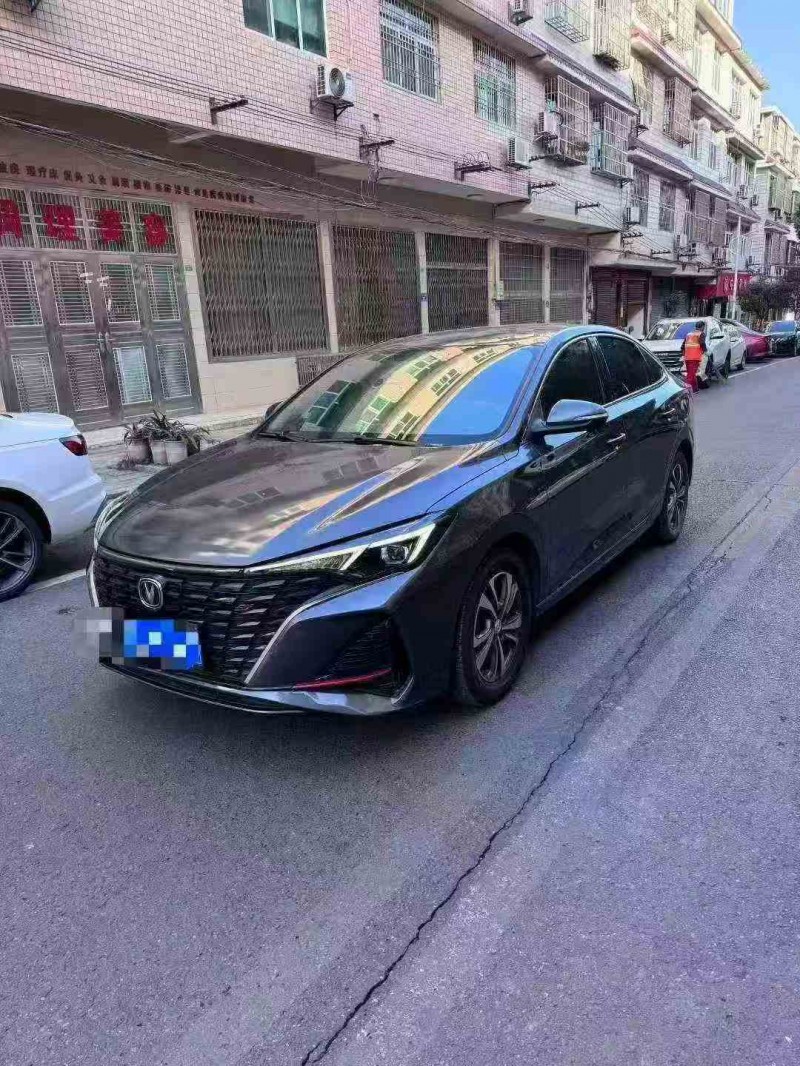 衡阳23年长安汽车逸动2