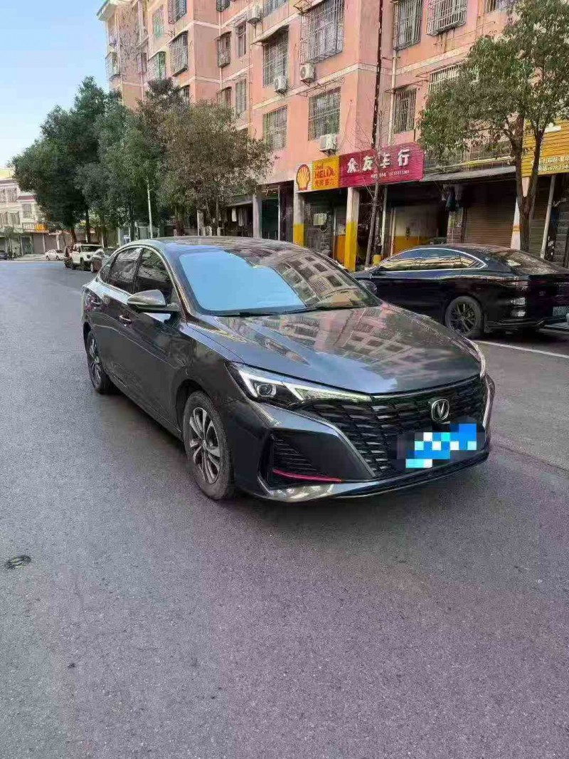 衡阳23年长安汽车逸动3