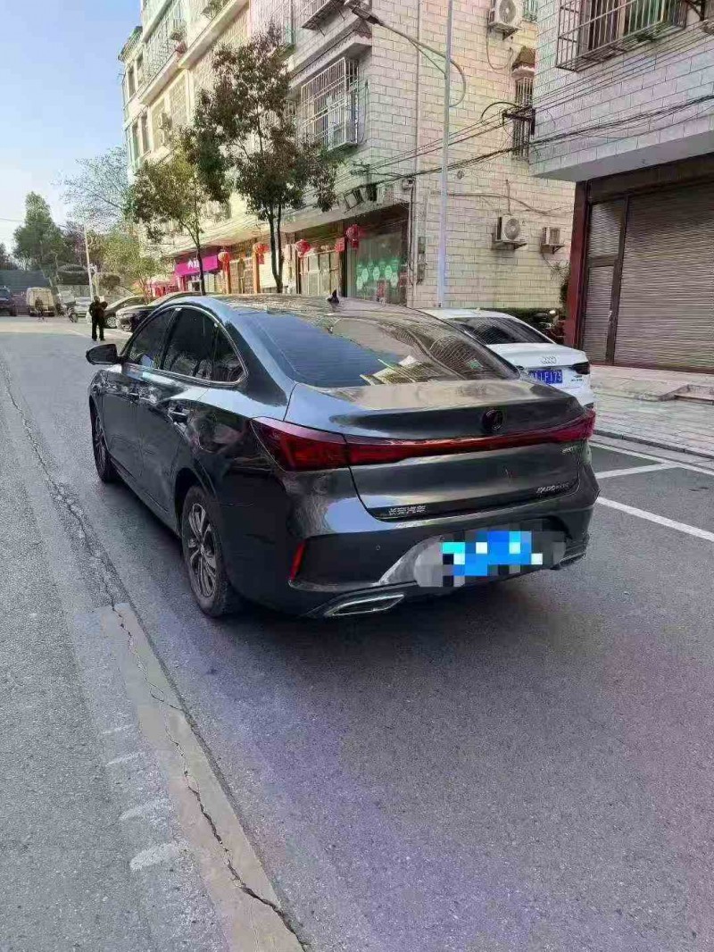 衡阳23年长安汽车逸动9