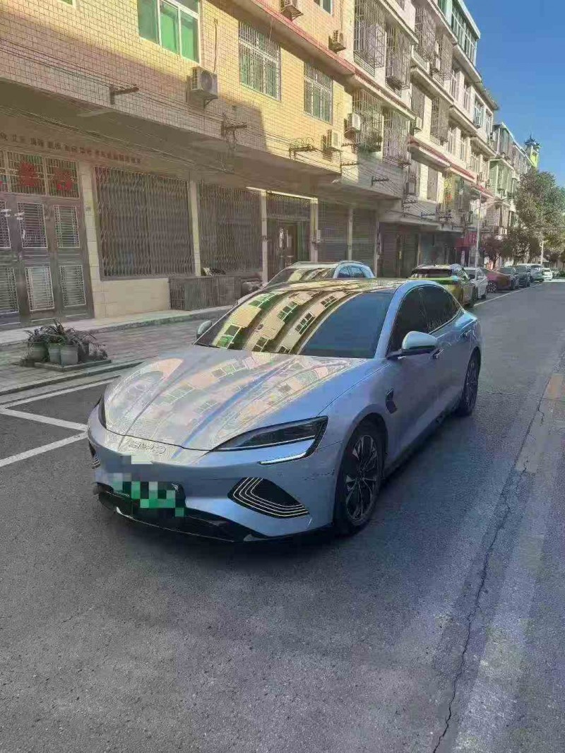 湘潭23年比亚迪海豹3