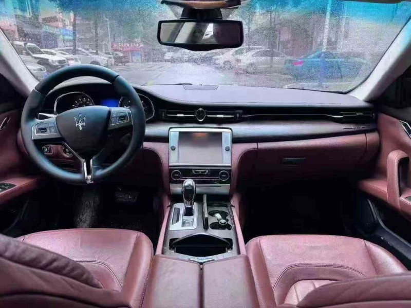 衡阳16年玛莎拉蒂总裁4