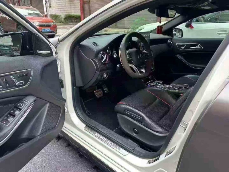 湘潭19年奔驰AMG5