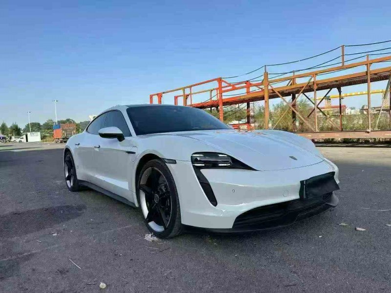 玉林21年保时捷Taycan3