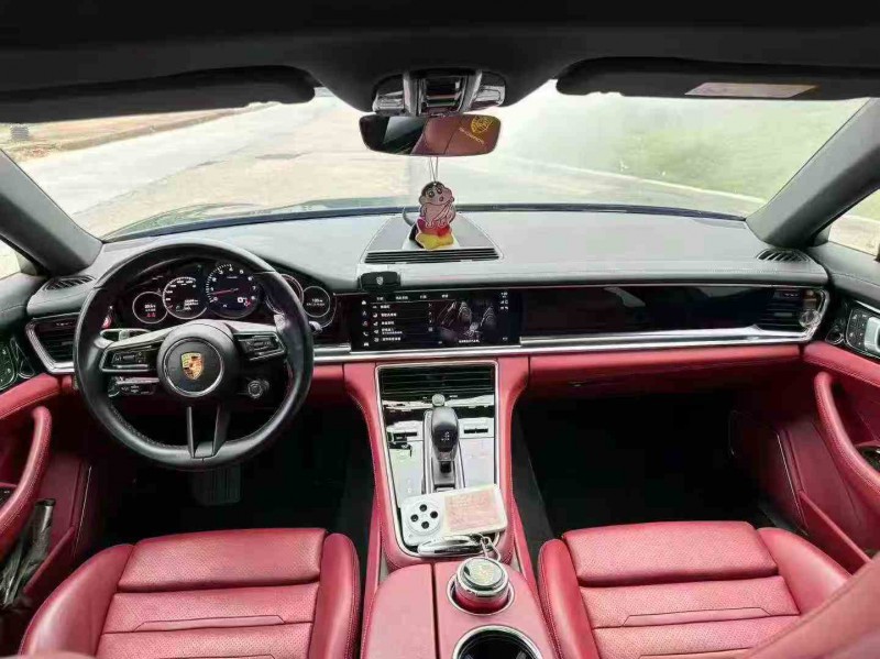 厦门22年保时捷帕拉梅拉5