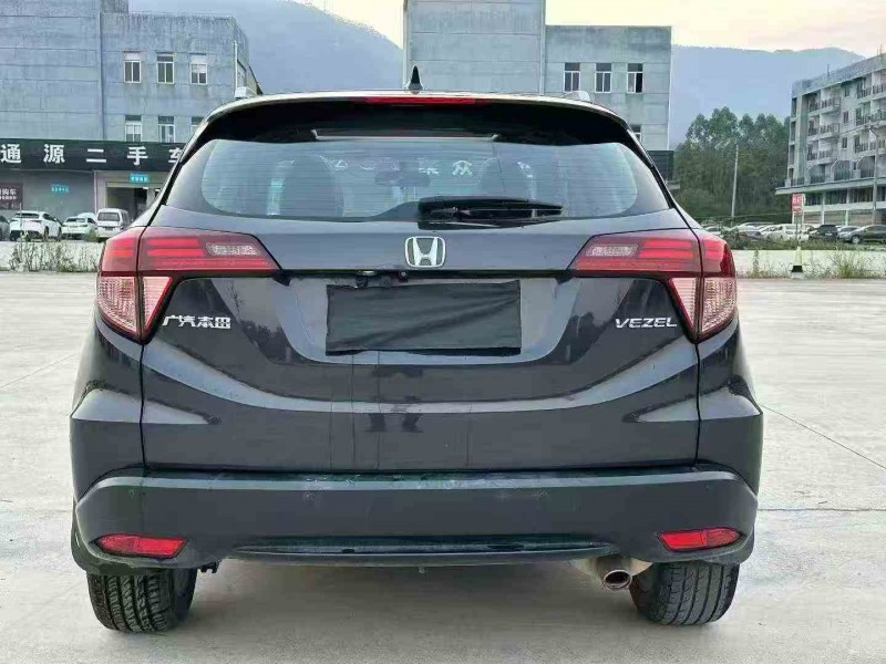 三明18年本田缤智9