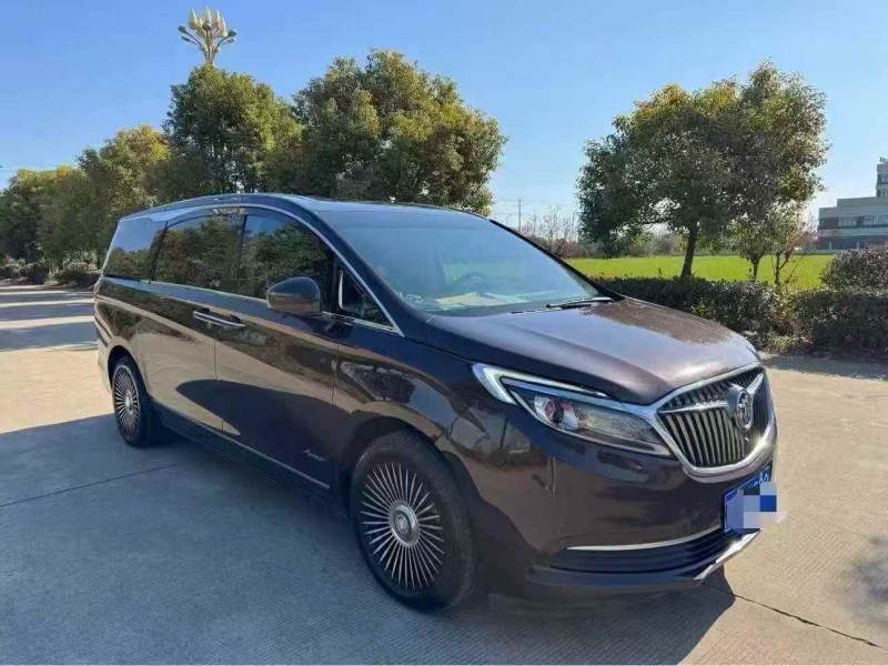 常州18年别克GL82