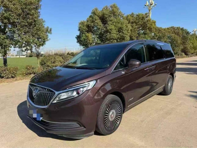 常州18年别克GL83