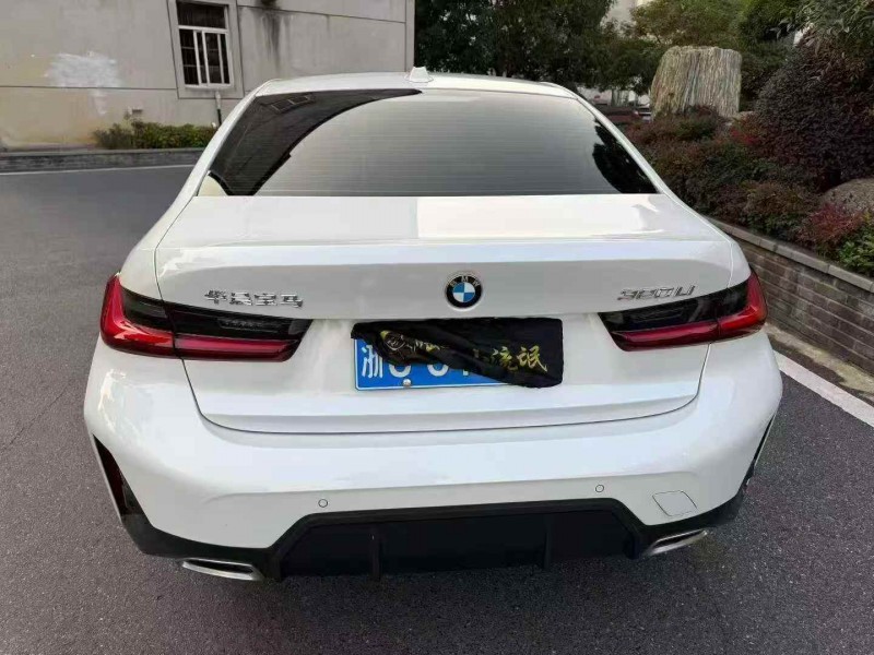 枣庄23年宝马3系9