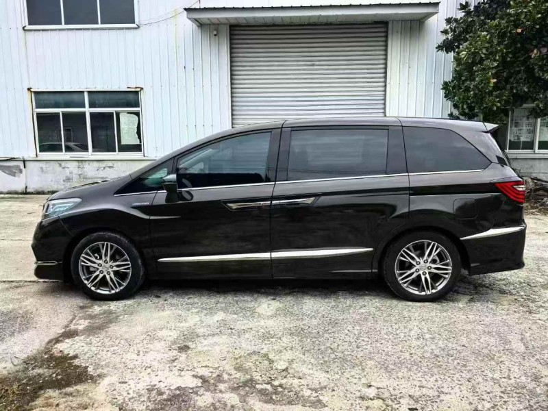 徐州20年本田艾力绅7