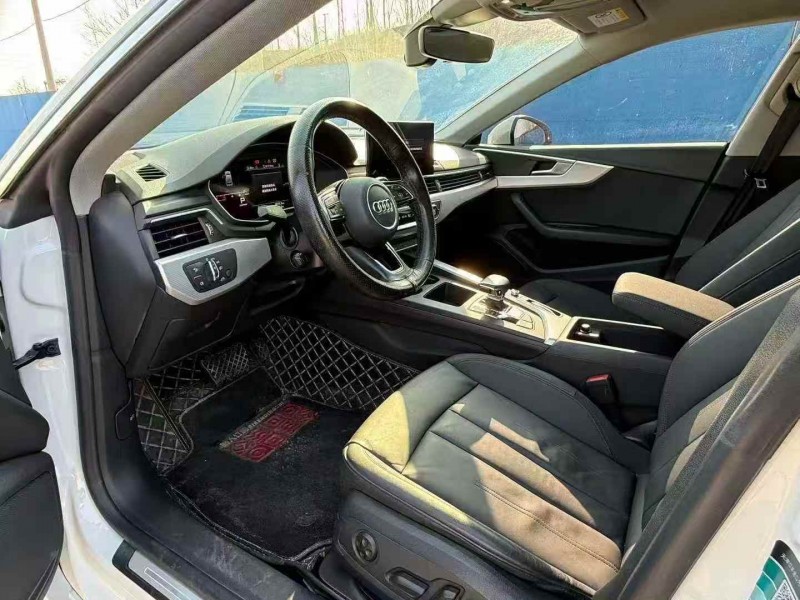 东营21年奥迪A55