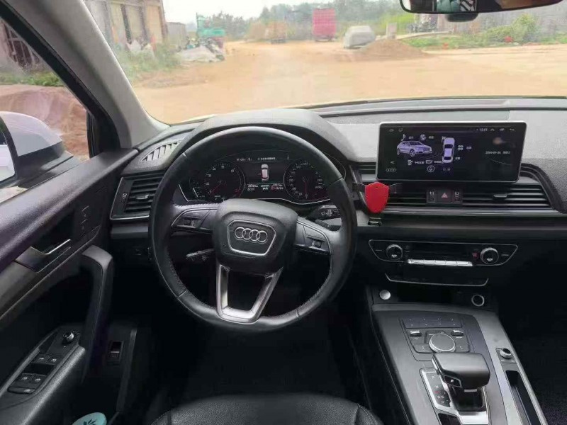 珠海19年奥迪Q56