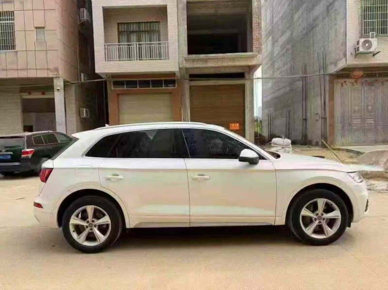 珠海19年奥迪Q58