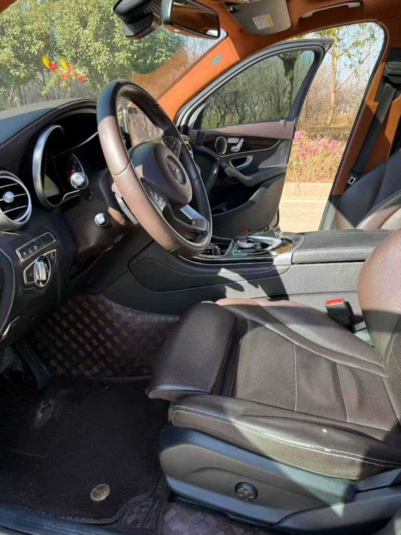 枣庄17年奔驰GLC5