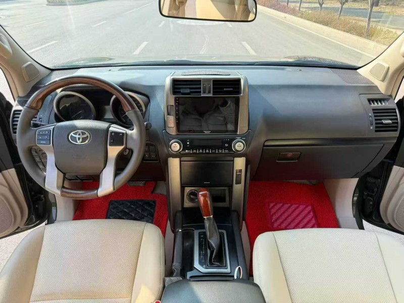 东营16年丰田普拉多4