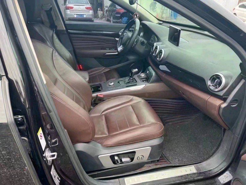 重庆18年长城汽车WEY4